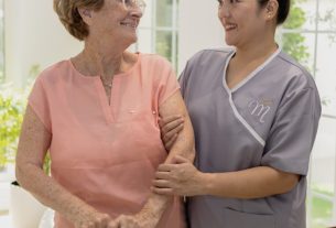 6 Ways Elders Can Adapt To Life In An Old Age Home